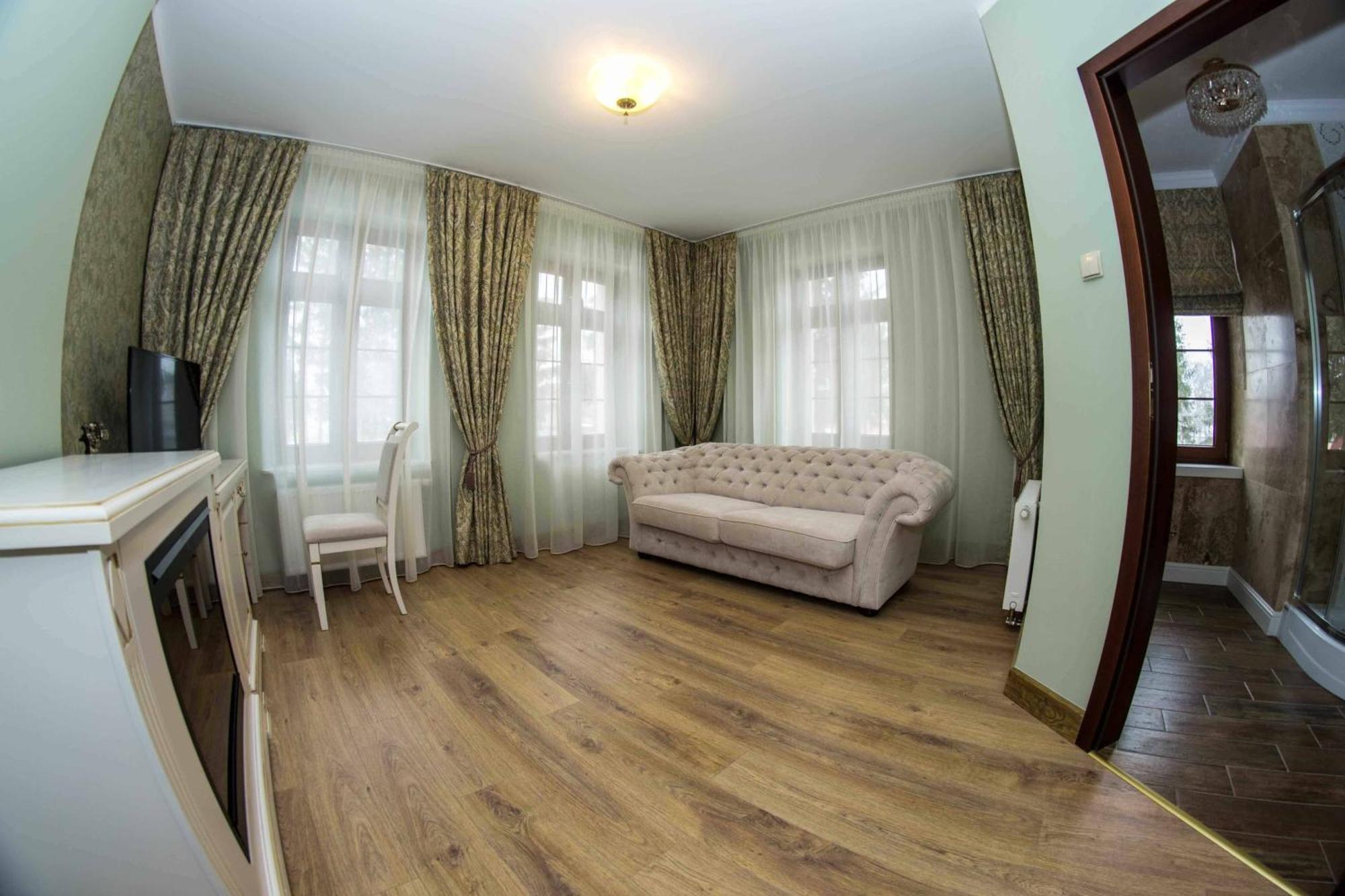 Palac Mysleta Uzdowo Εξωτερικό φωτογραφία